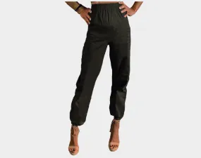 64 Cargo Black Weekender Pants - The Bel Air