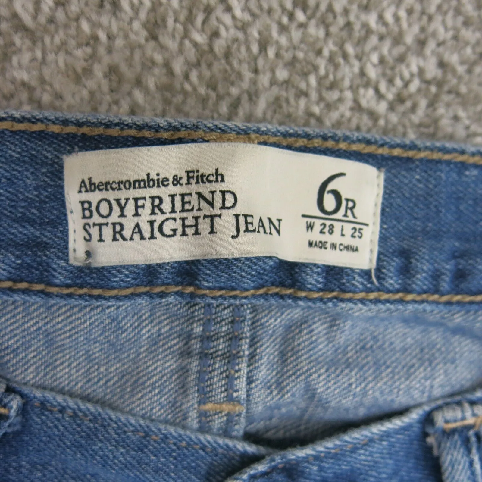 Abercrombie & Fitch Womens Boyfriend Jeans Straight Leg Mid Rise Blue 6 Regular