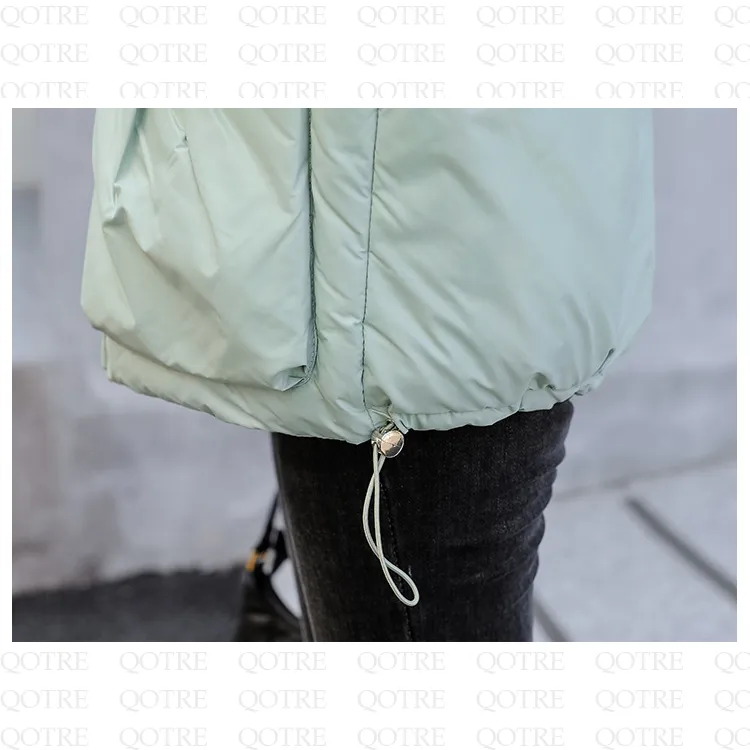 Big Pocket Stand-Up Collar Cropped Puffer Jacket