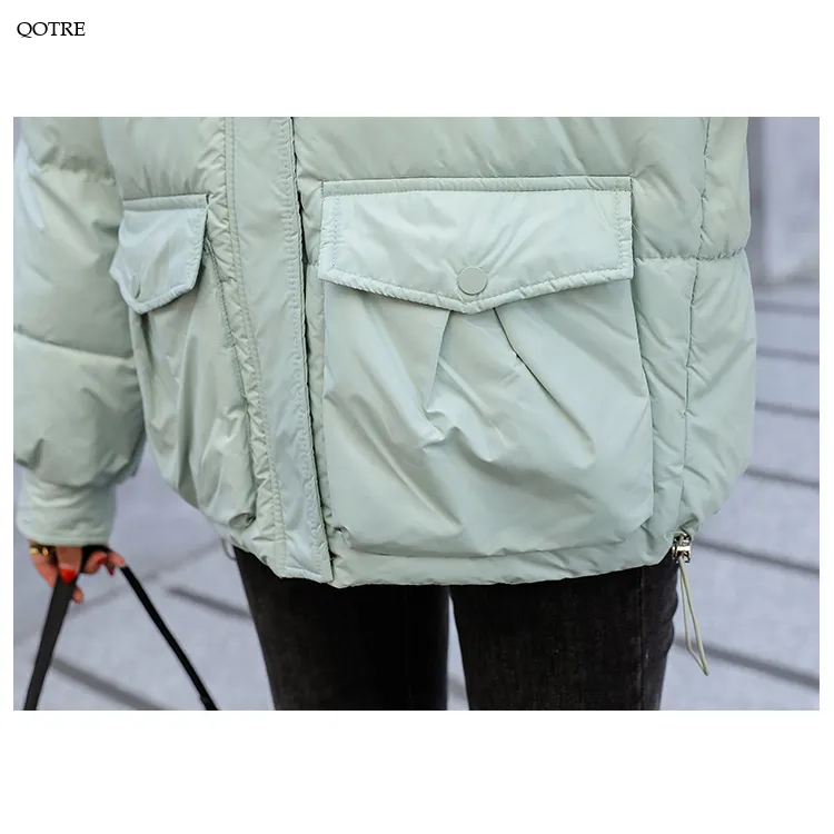 Big Pocket Stand-Up Collar Cropped Puffer Jacket