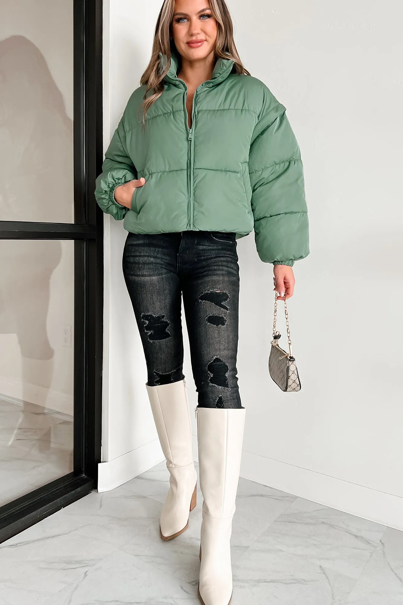 Changing Climate Detachable Sleeve Puffer Jacket (Green)