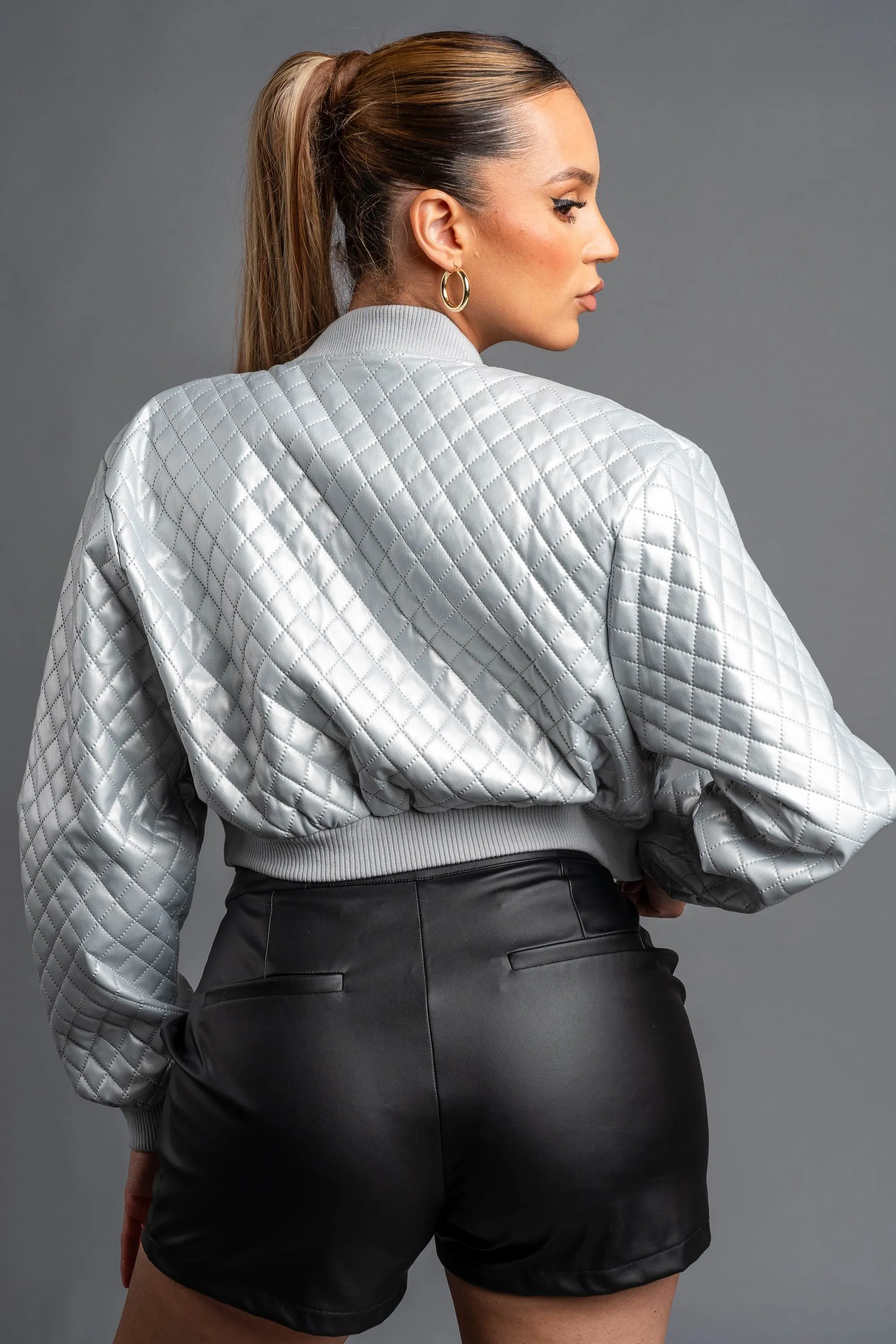 CHIC QUILTED PLEATER CROPPED PU BOMBER JACKET