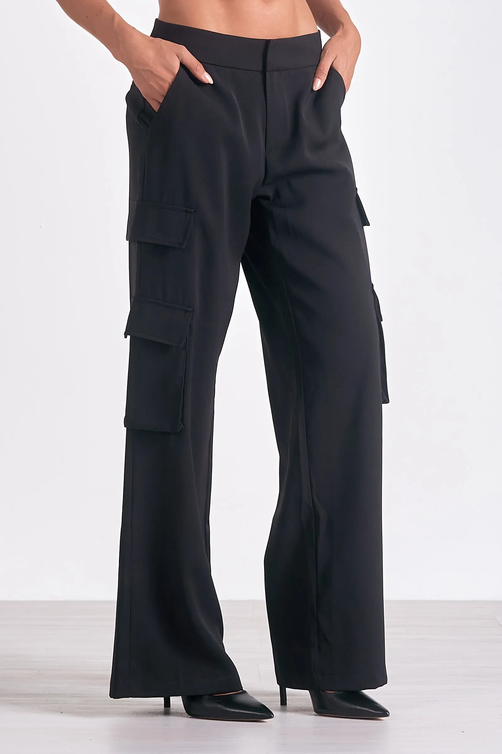 Elan Patch Pocket Pant