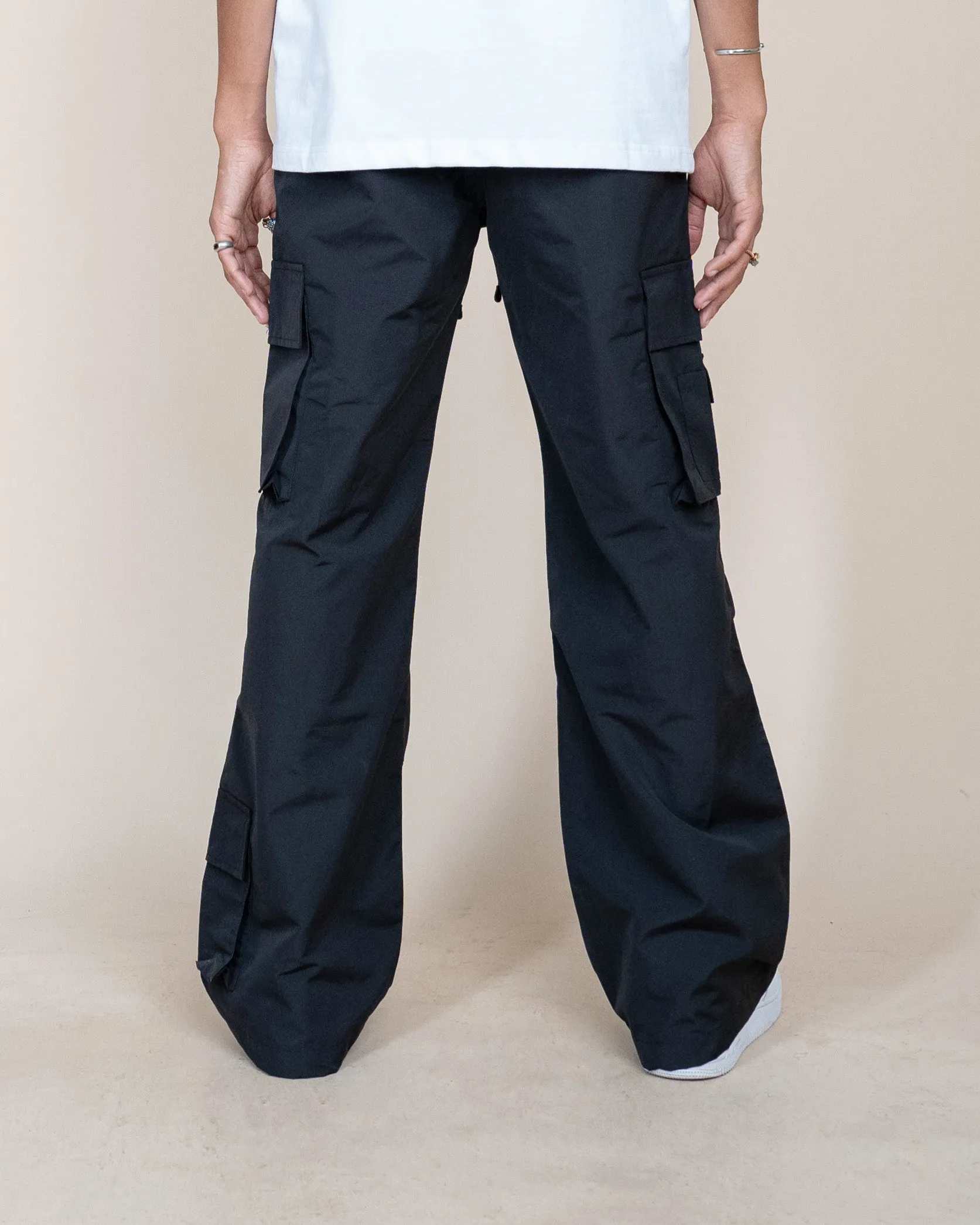 EPTM PARACHUTE CARGO PANTS - BLACK