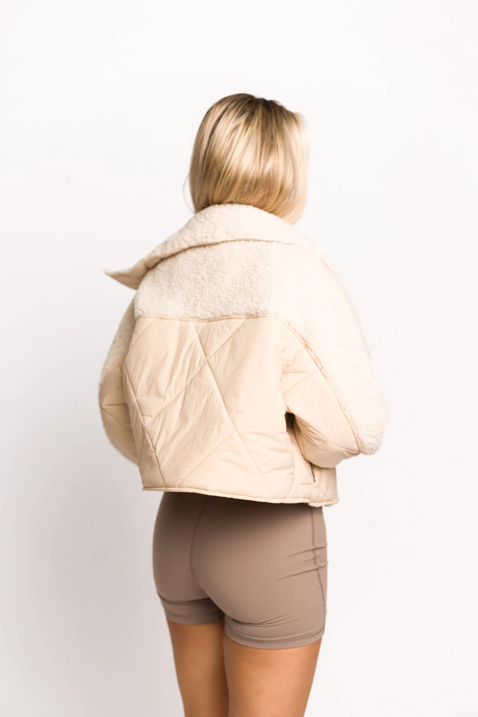 Jacey Quilted Jacket with Fluffy Shearling in Light Taupe