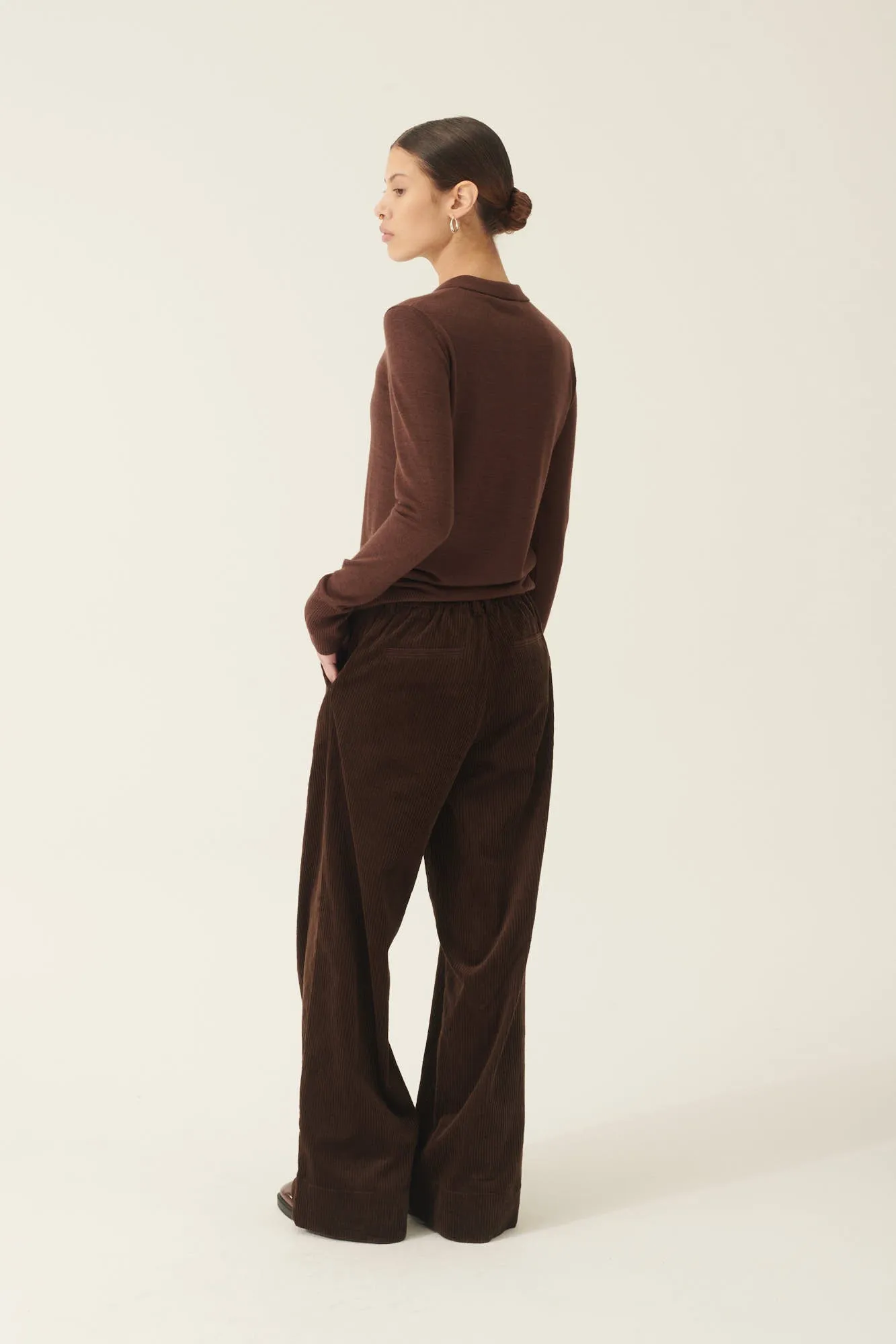 KURA MERINO KNIT - BROWN